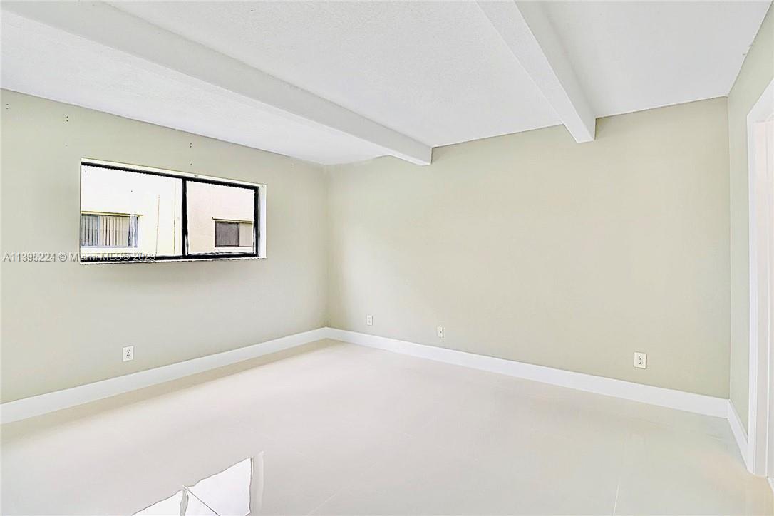 SOUTH FLAGLER CONDO - Residential Lease