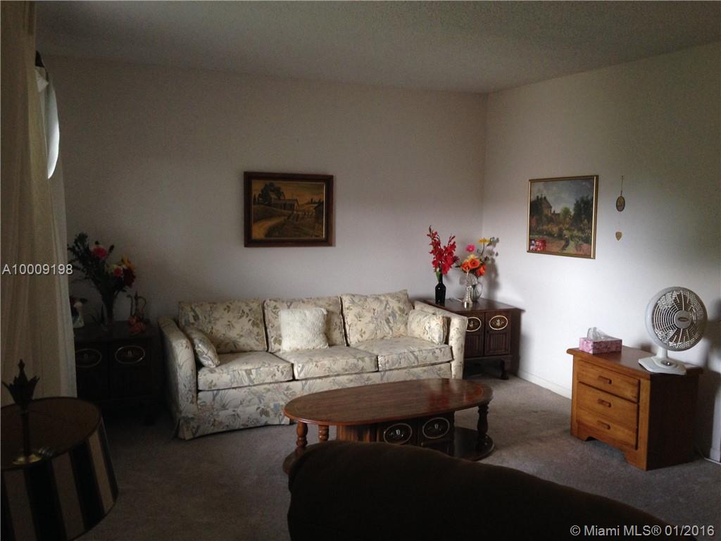 BEAUTIFUL 3rd floor unit, with ELEVATOR in building.  Impact sliding glass doors, furnished unit.  All furniture included in sale except for artwork, except for handmade bench, except for rolltop desk.  PERFECT beautiful 3rd floor views of courtyard/garden areas.  Priced to sell, impeccable and ready to move in.

Per association, can rent IMMEDIATELY.