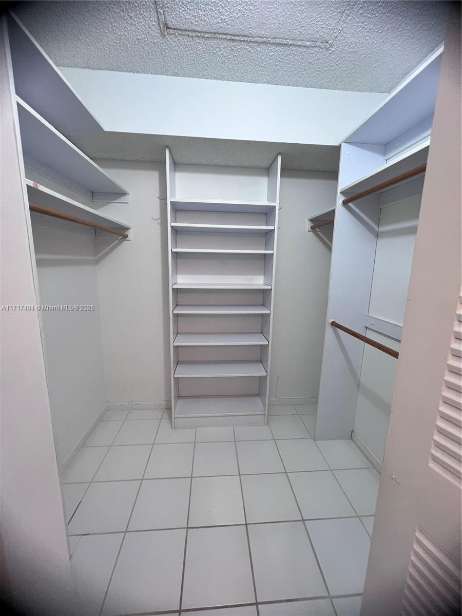 CAMBRIDGE AT CENTURY VILL - Residential Lease
