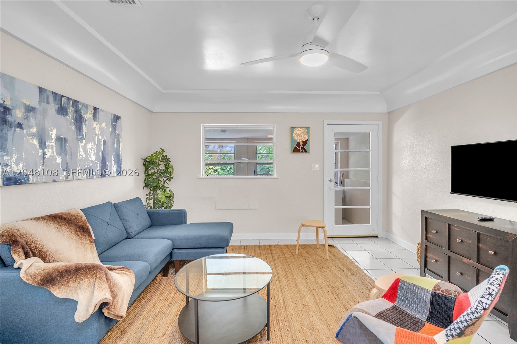 NORTH HOLLYWOOD - Residential Lease