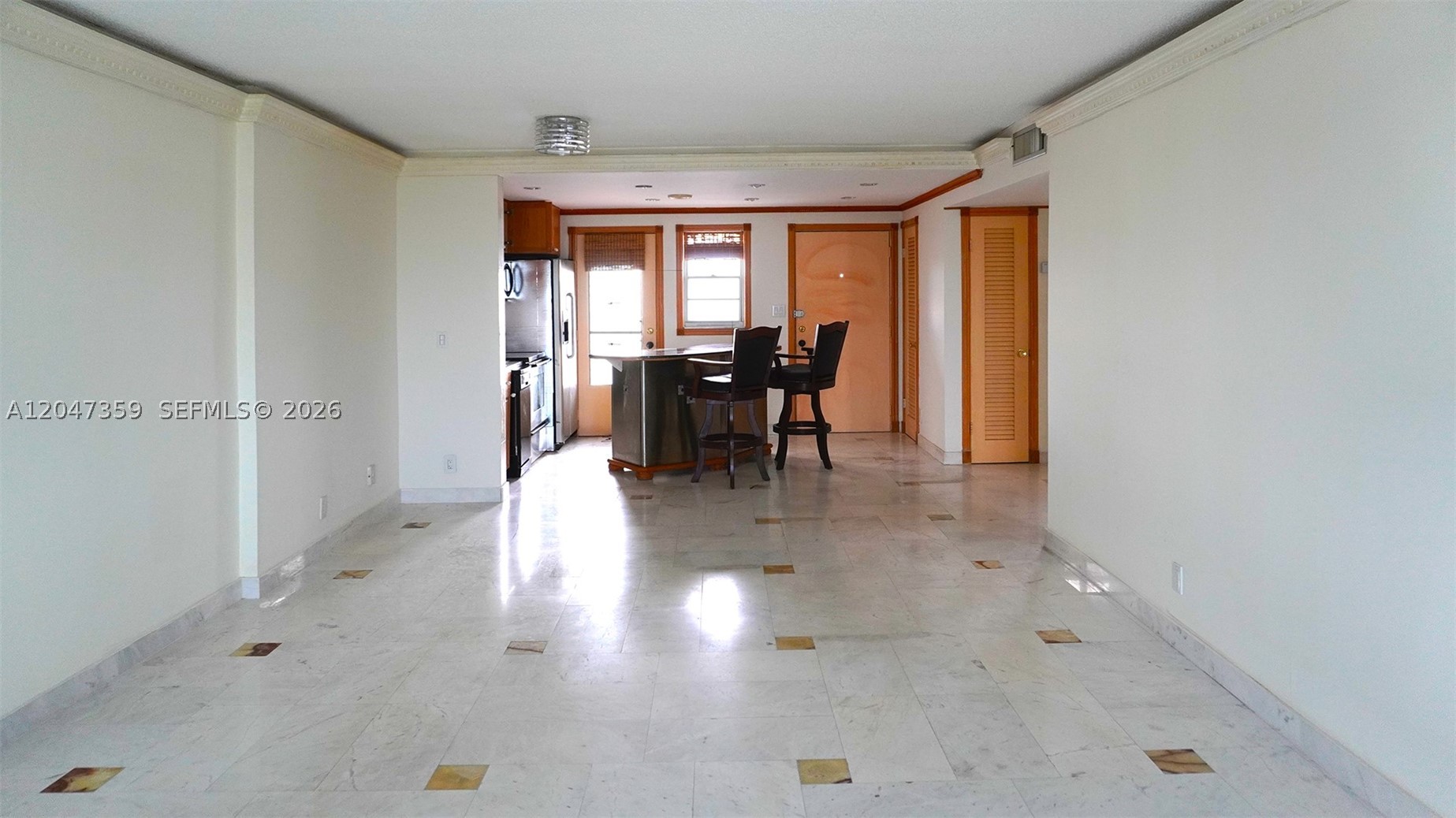 MEADOWBROOK TOWERS CONDO - Residential Lease