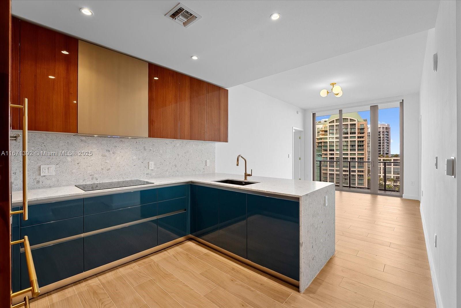 RHODES AMD NEW BISC - Residential Lease