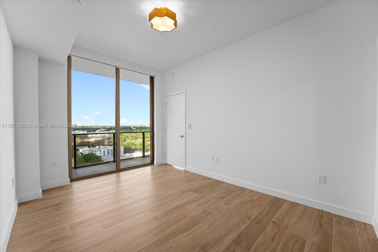 RHODES AMD NEW BISC - Residential Lease