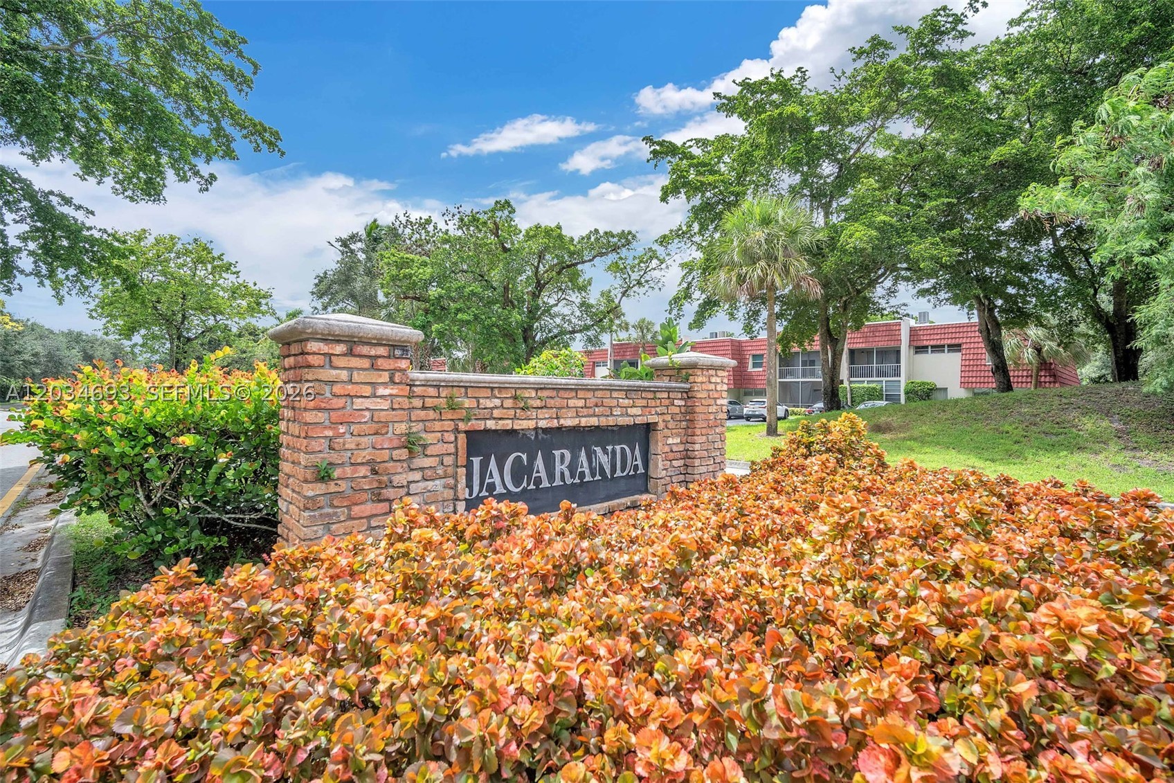 CORONADO AT JACARANDA PHA - Residential