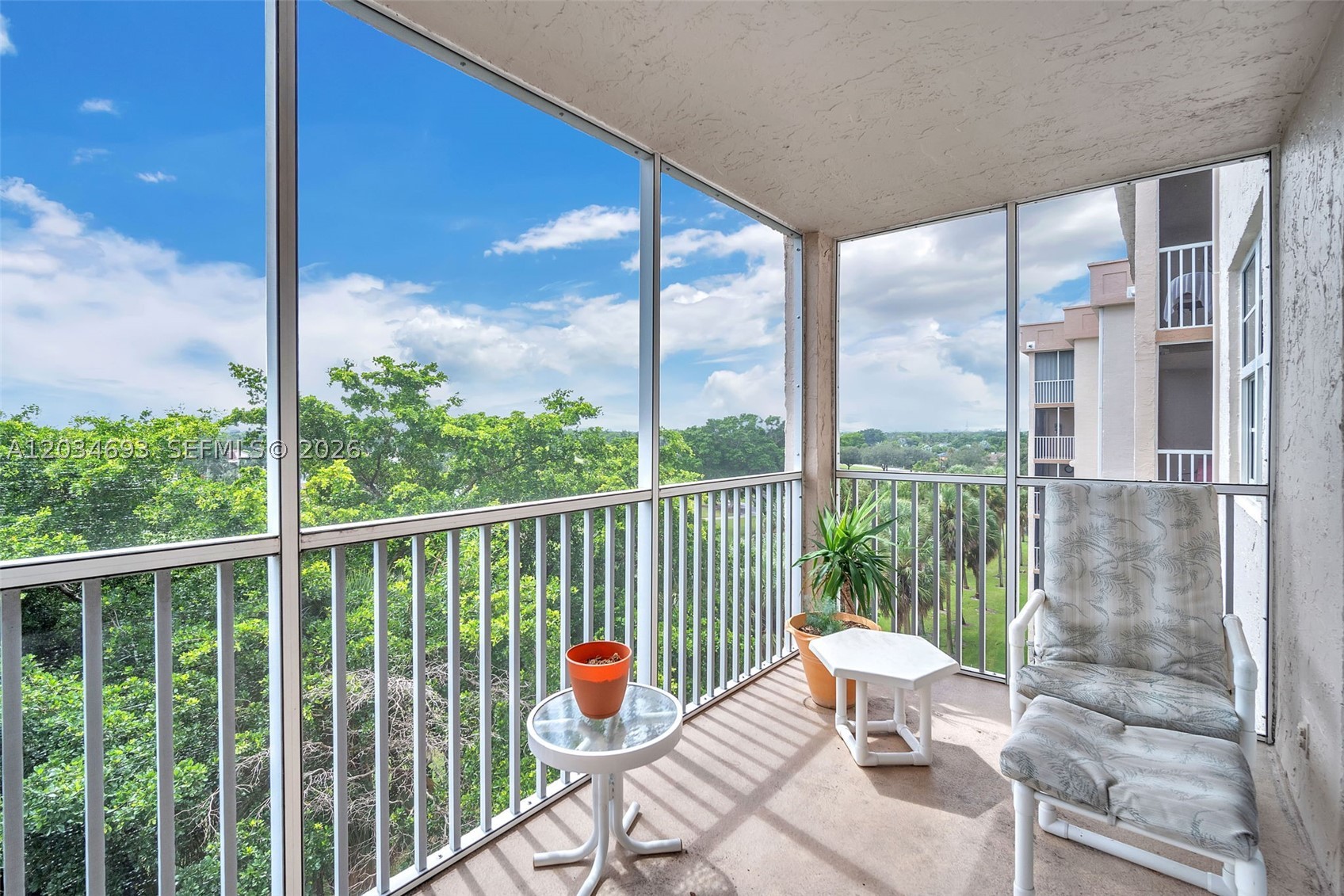 CORONADO AT JACARANDA PHA - Residential