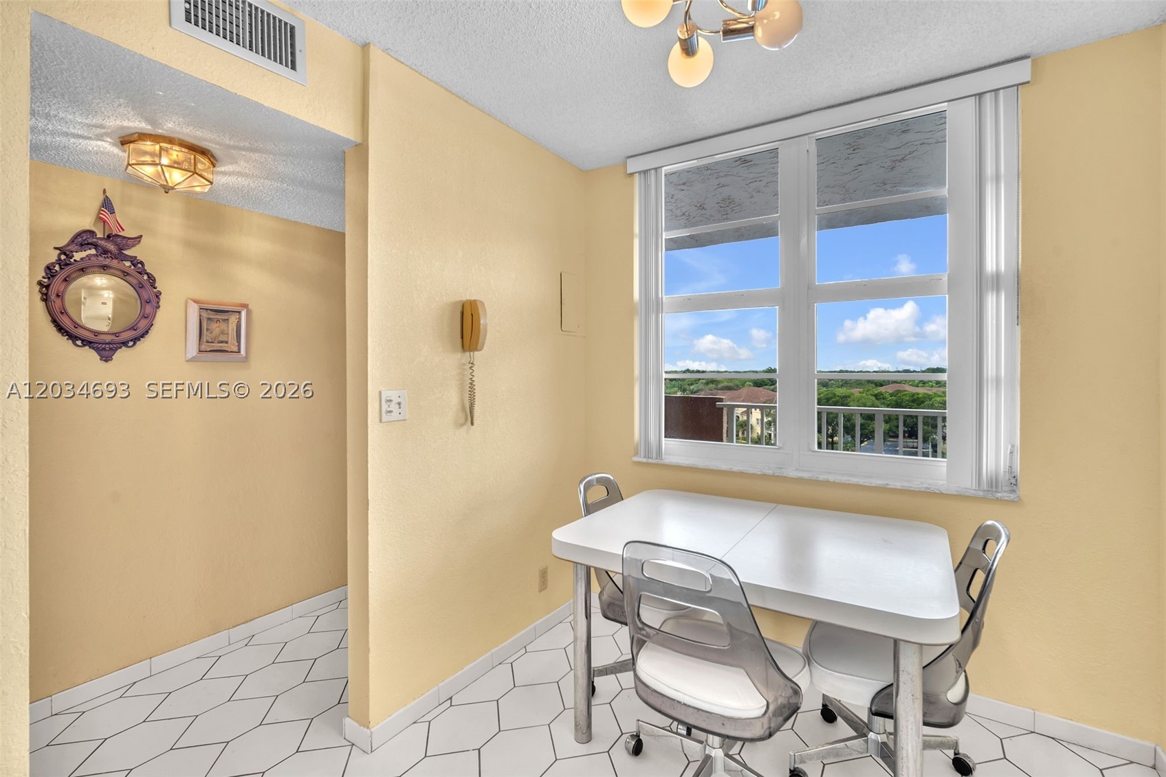 CORONADO AT JACARANDA PHA - Residential