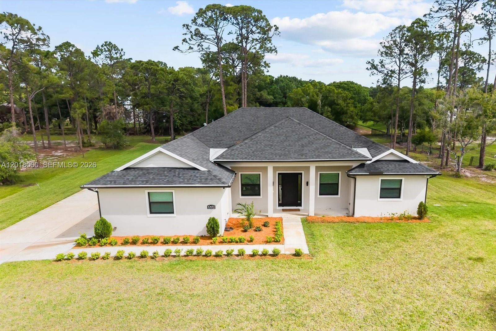 PINE HOLLOW UNITS THREE & - Residential