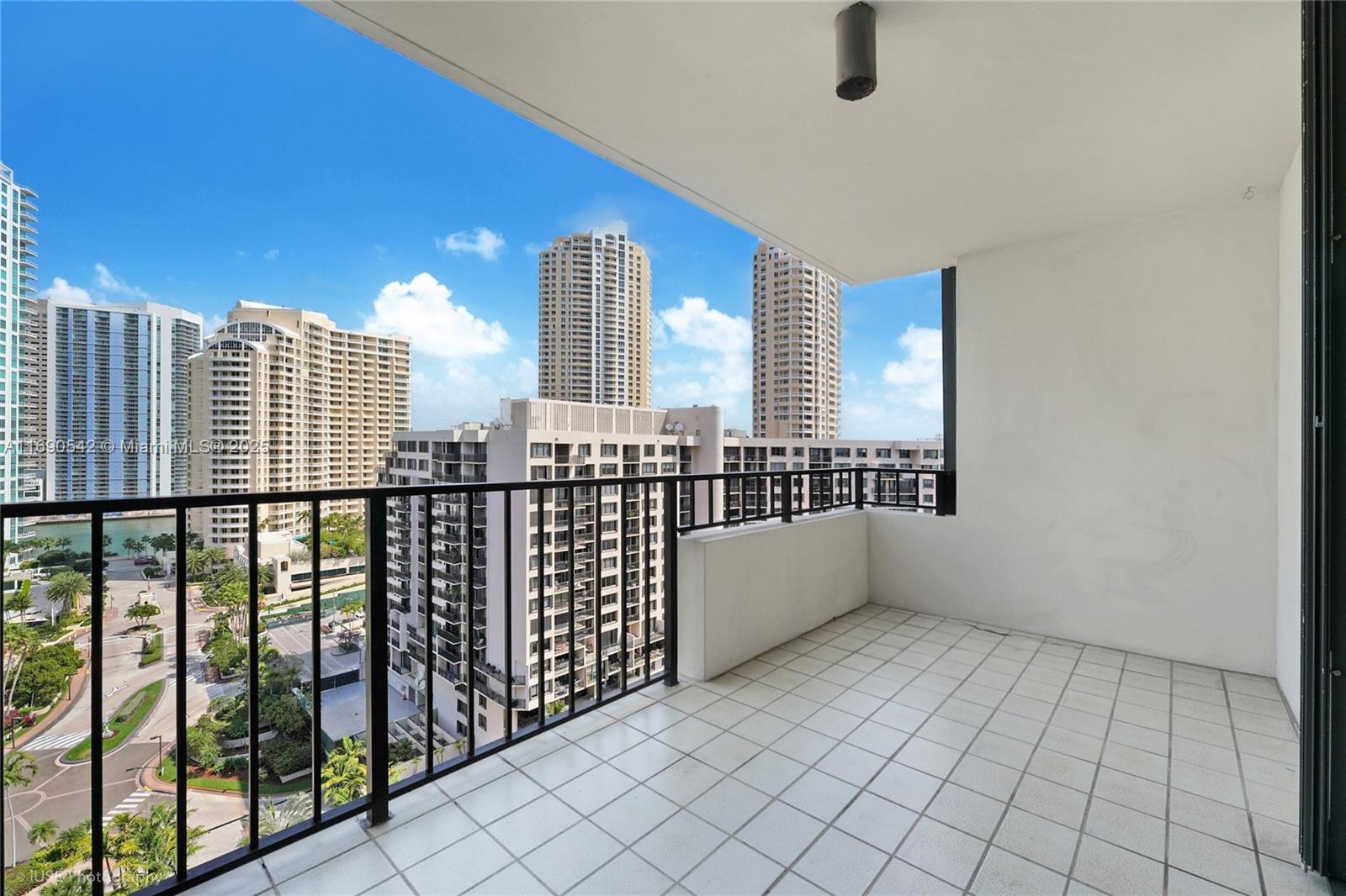BRICKELL KEY ONE CONDO - Residential