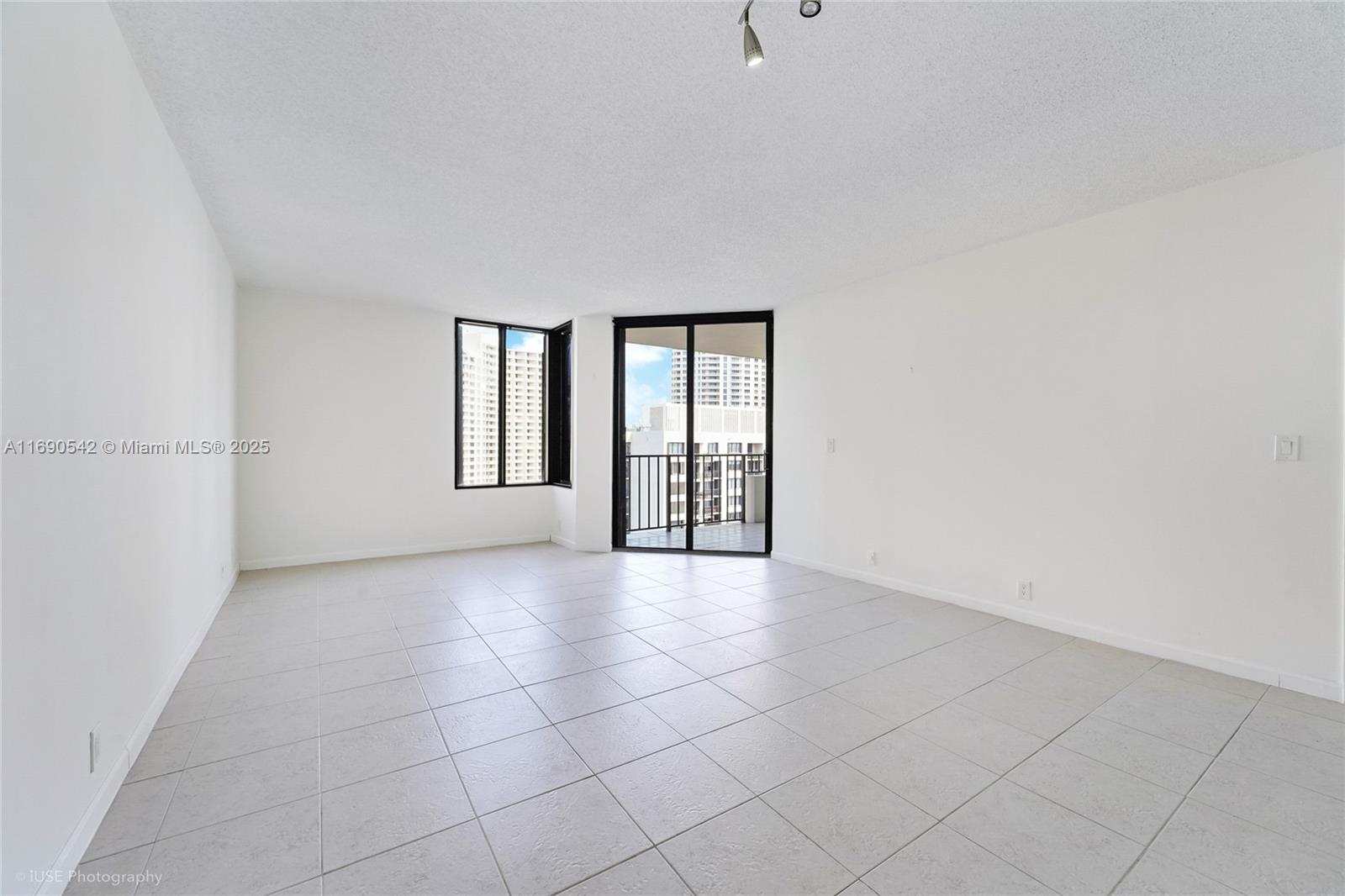 BRICKELL KEY ONE CONDO - Residential