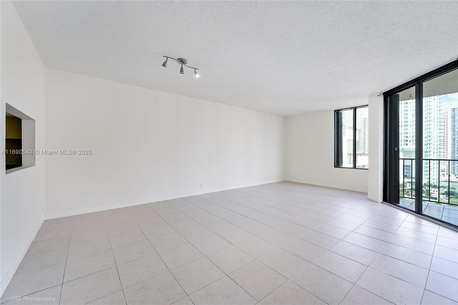 BRICKELL KEY ONE CONDO - Residential