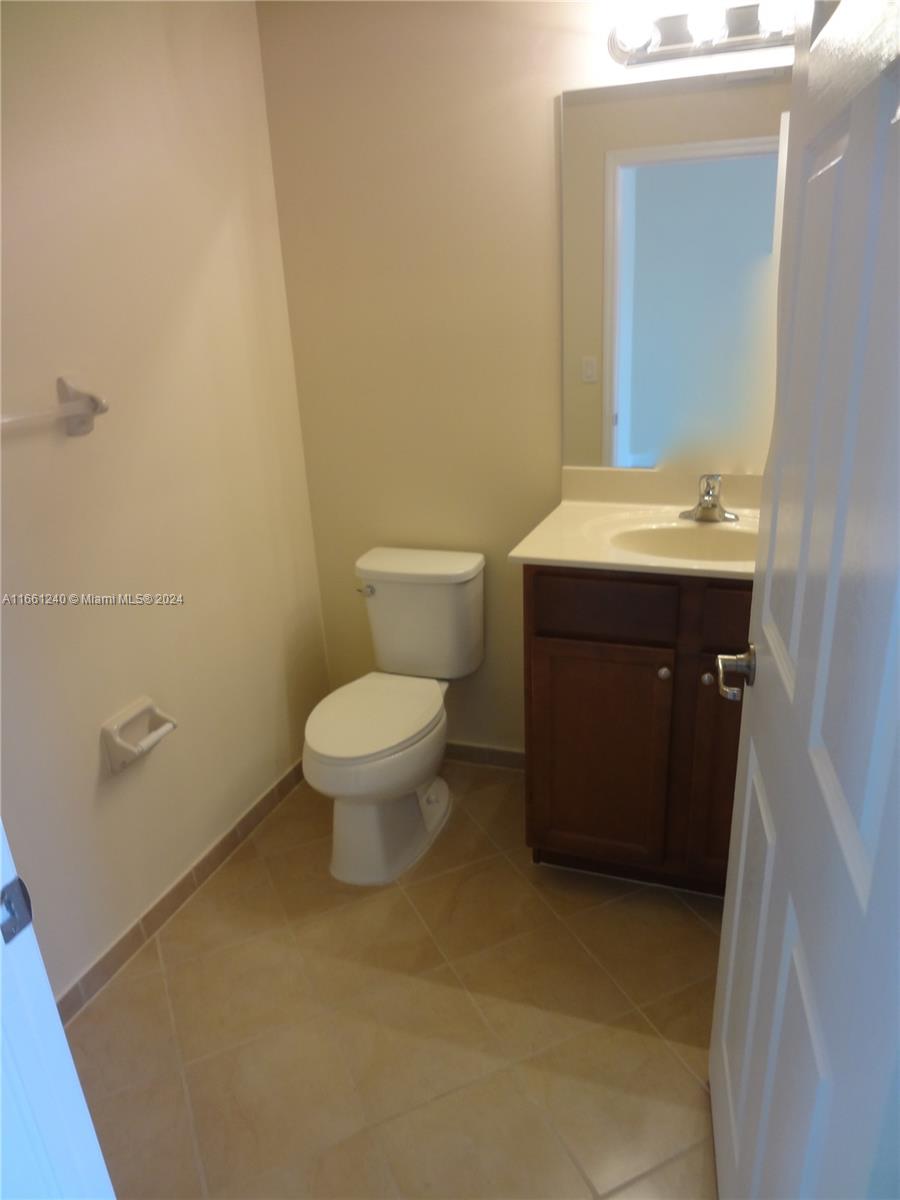 SILVER PALM WEST - Residential Lease