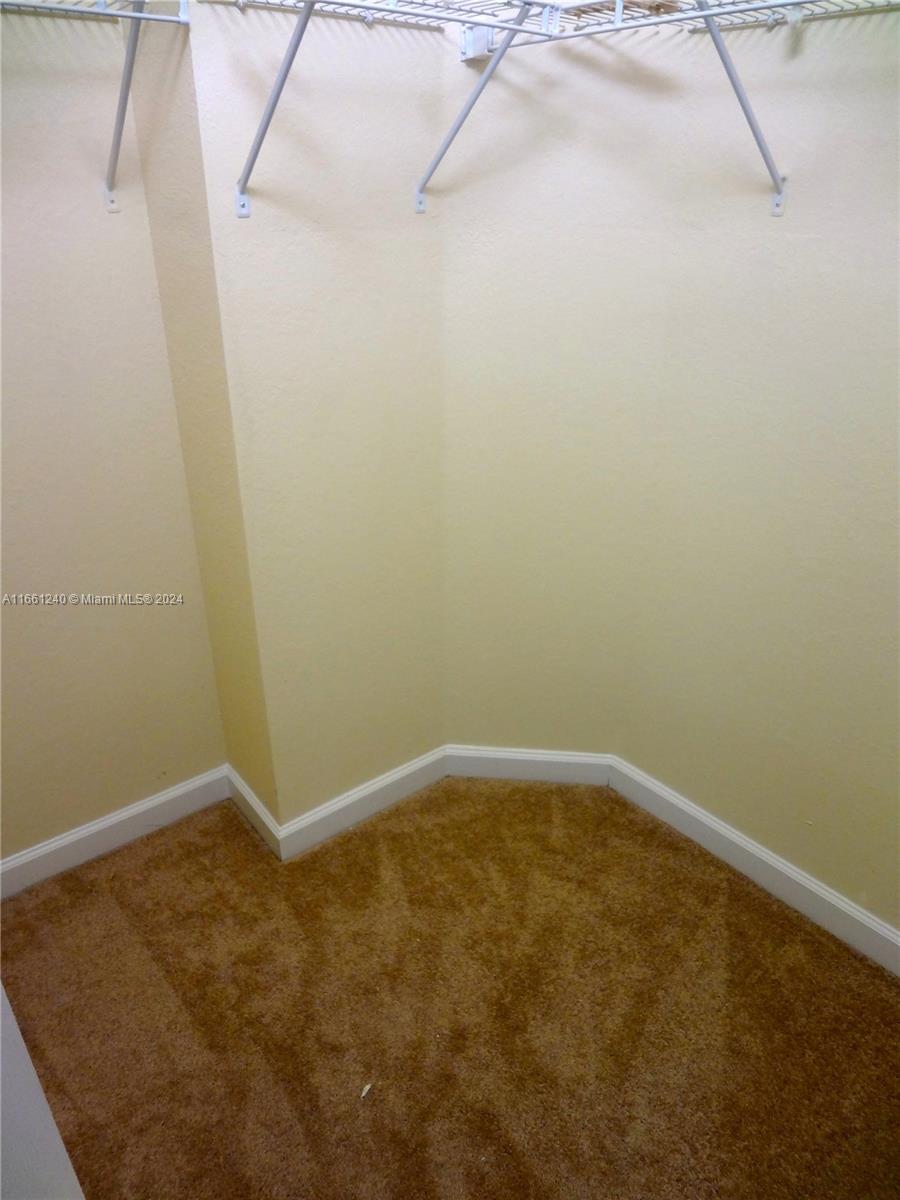 SILVER PALM WEST - Residential Lease