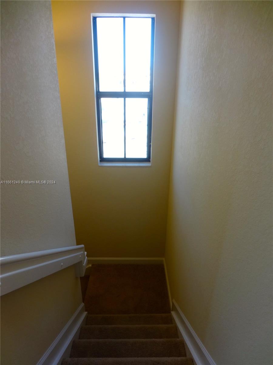SILVER PALM WEST - Residential Lease