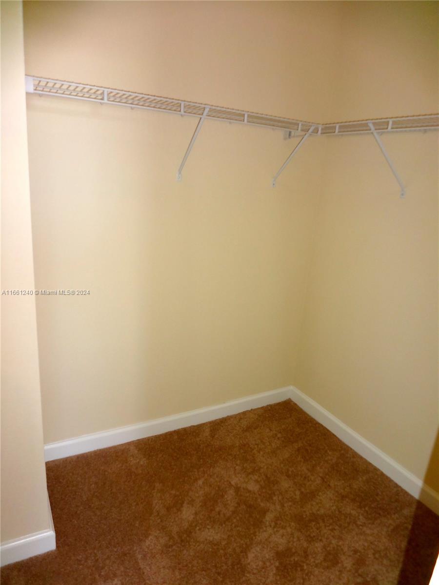 SILVER PALM WEST - Residential Lease