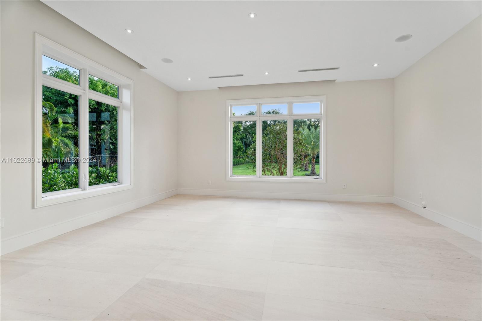 SOUTH MITCHELL MANORS - Residential