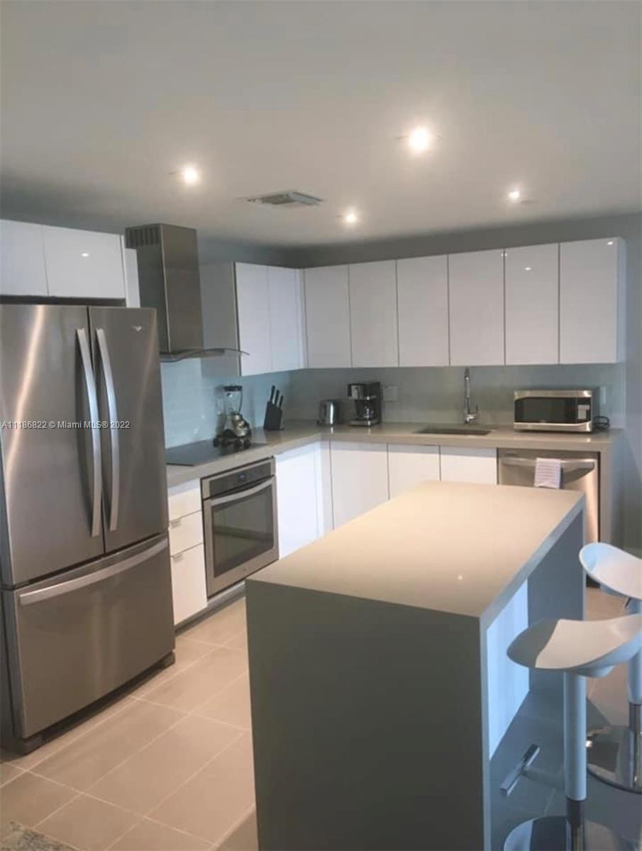 CANVAS CONDO - Residential
