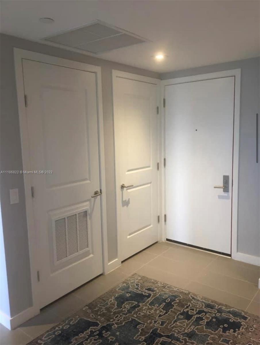 CANVAS CONDO - Residential