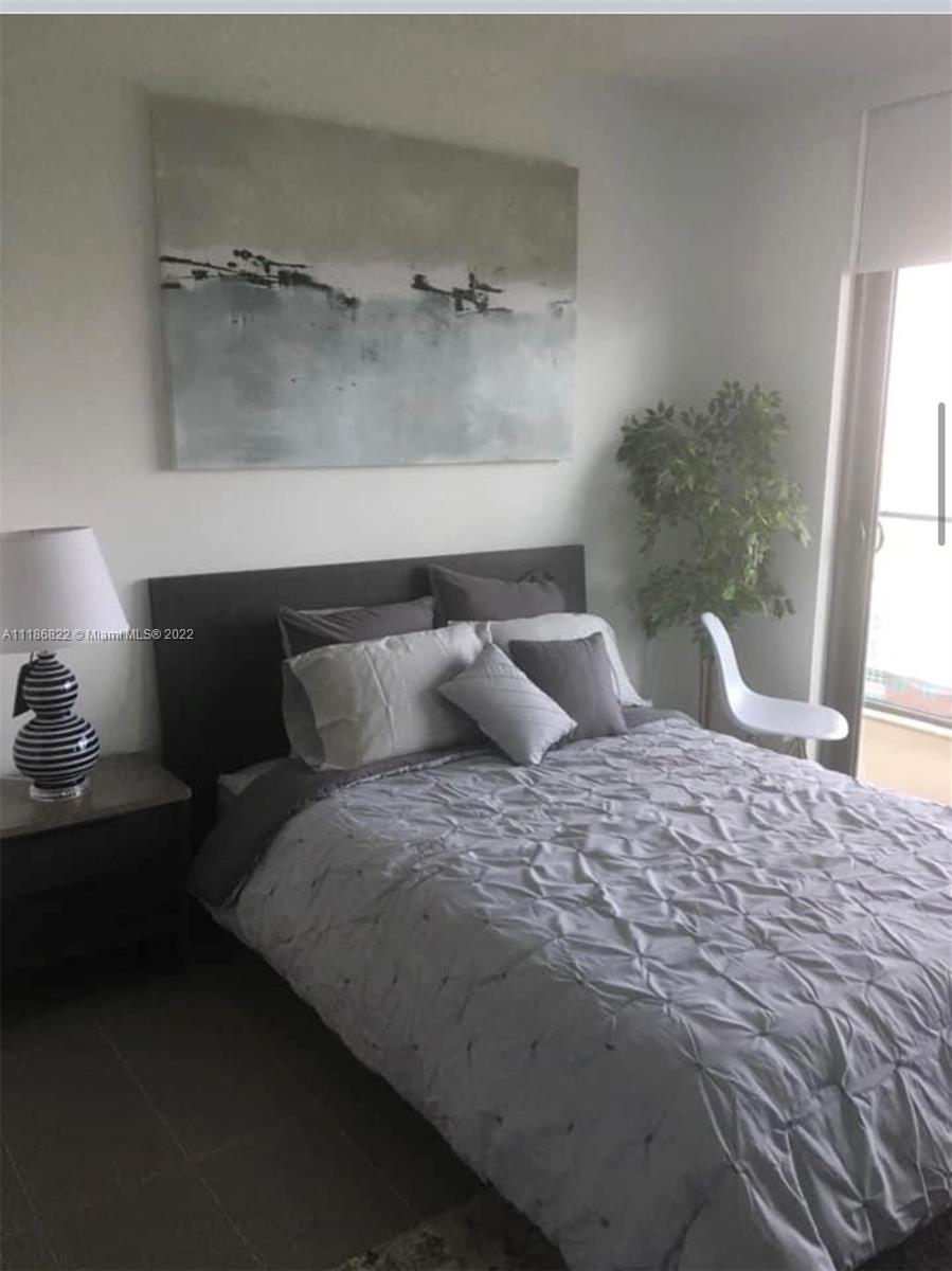 CANVAS CONDO - Residential