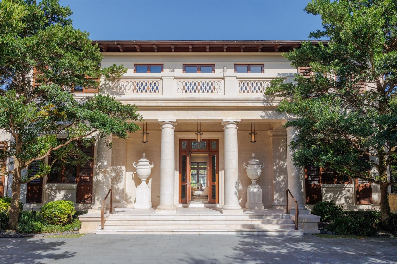 CORAL GABLES RIVIERA SEC - Residential