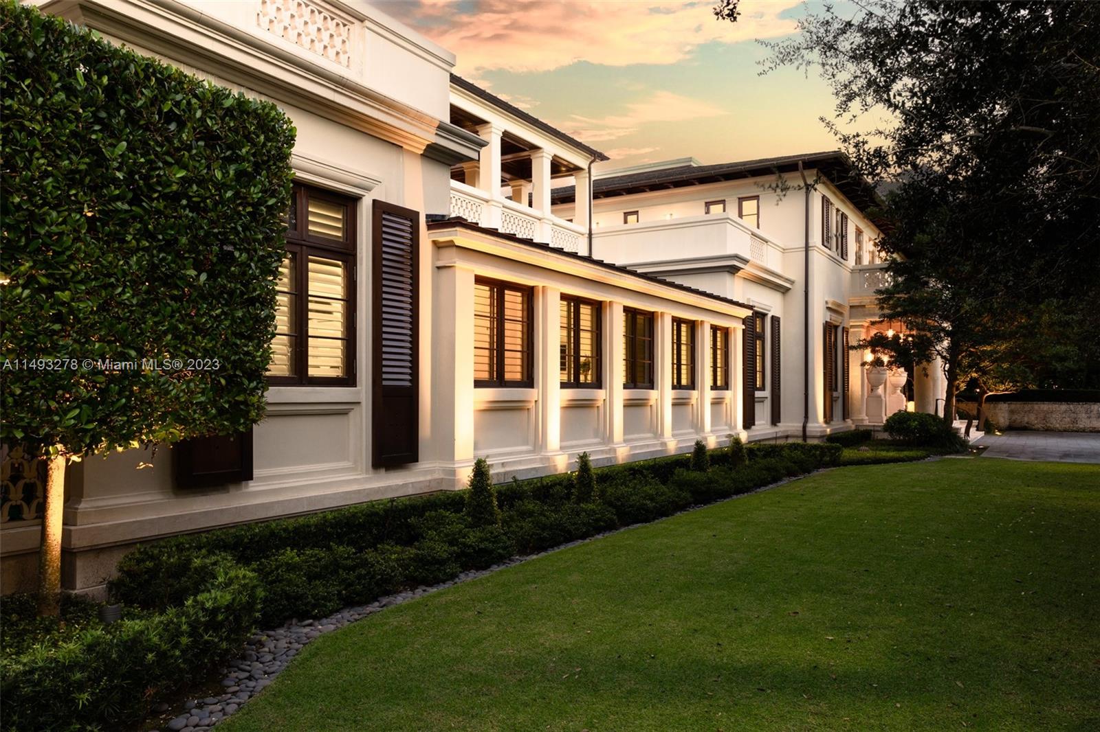 CORAL GABLES RIVIERA SEC - Residential