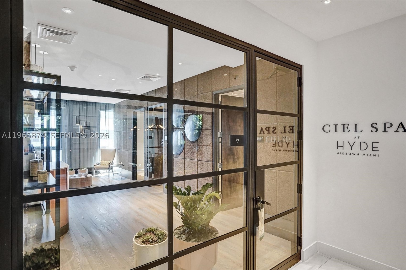 3401 MIDTOWN CONDO - Residential