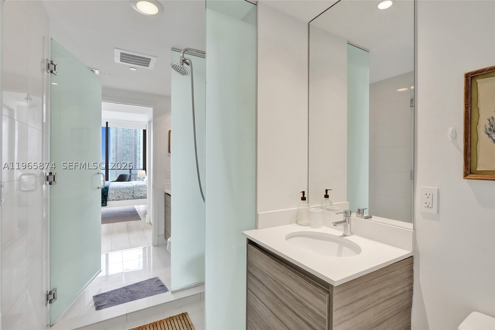 3401 MIDTOWN CONDO - Residential