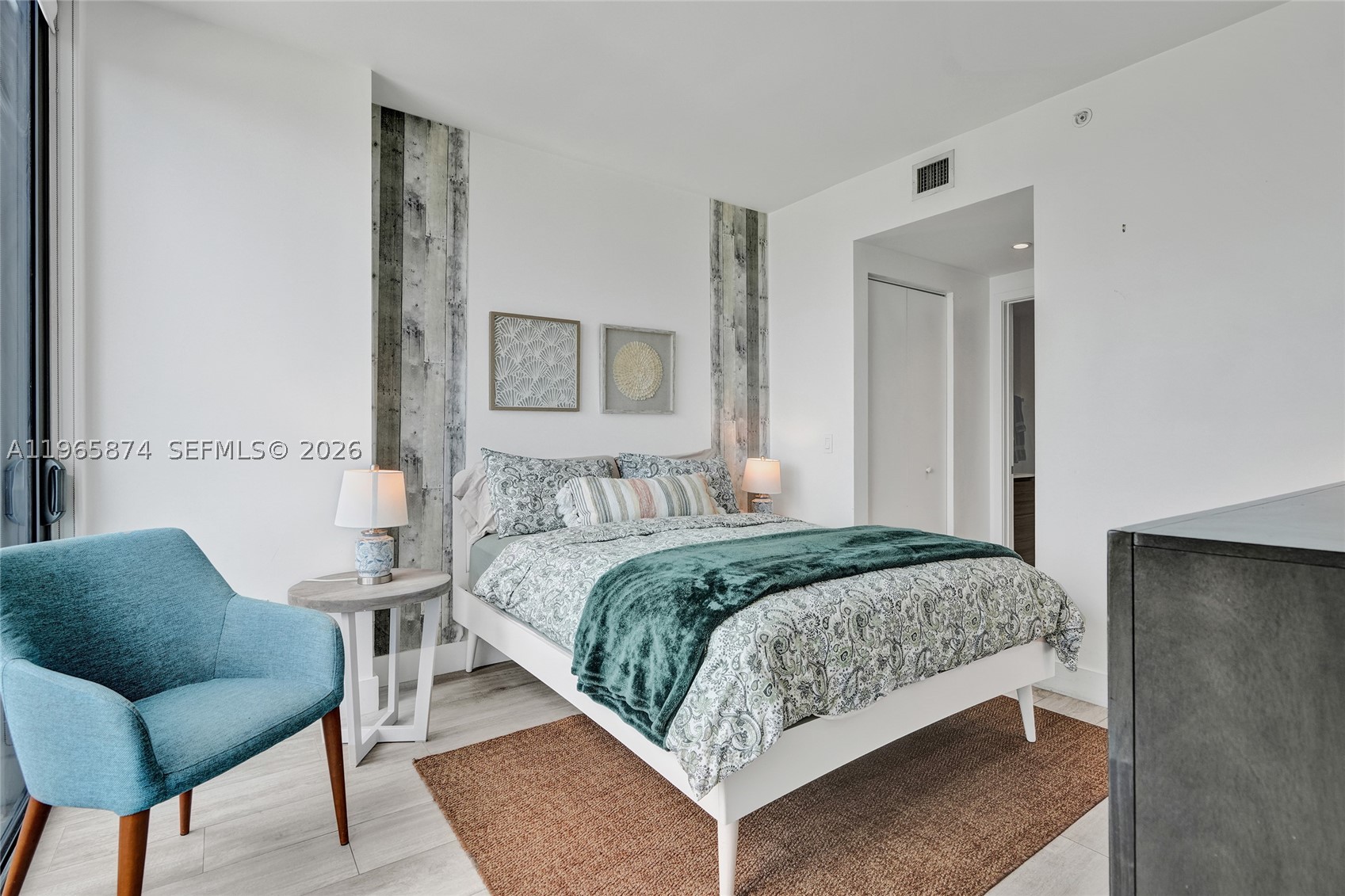 3401 MIDTOWN CONDO - Residential