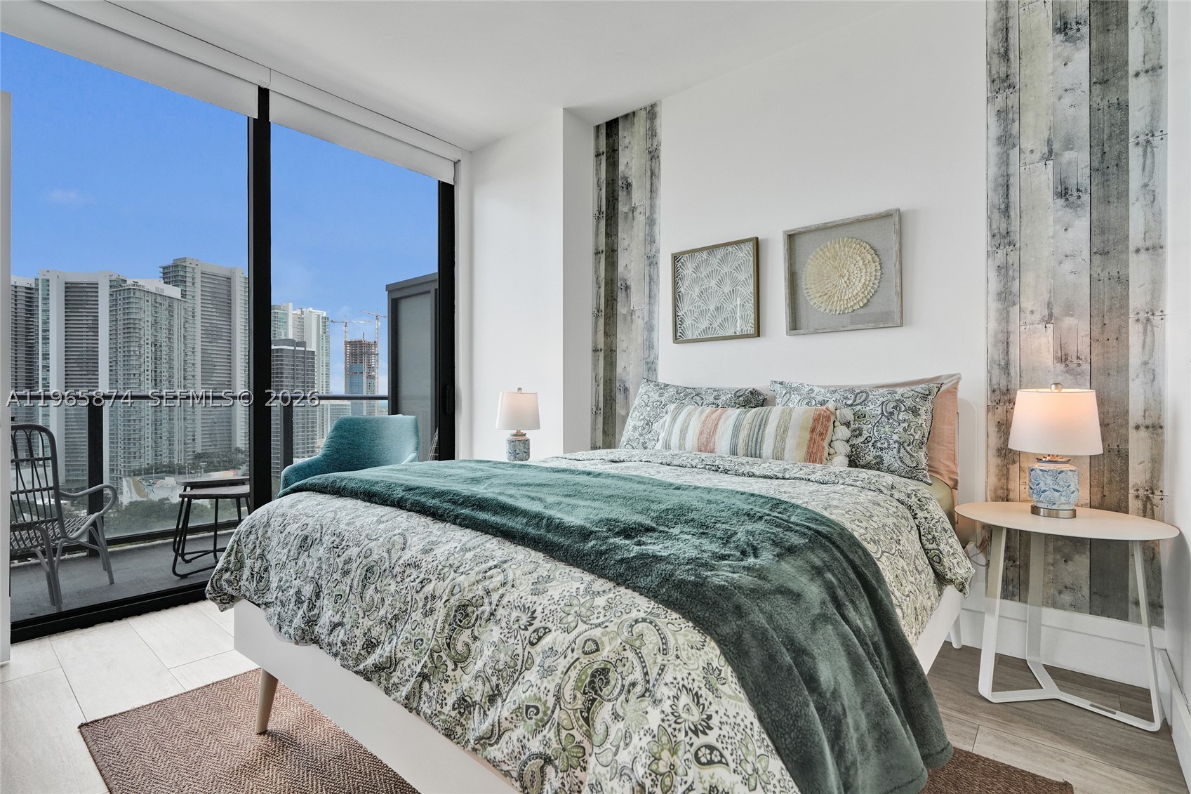 3401 MIDTOWN CONDO - Residential