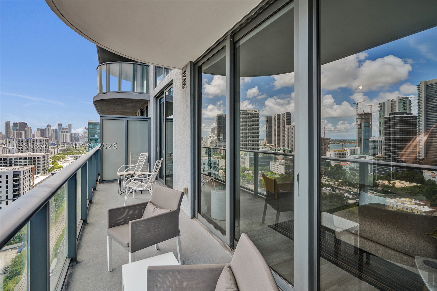 3401 MIDTOWN CONDO - Residential