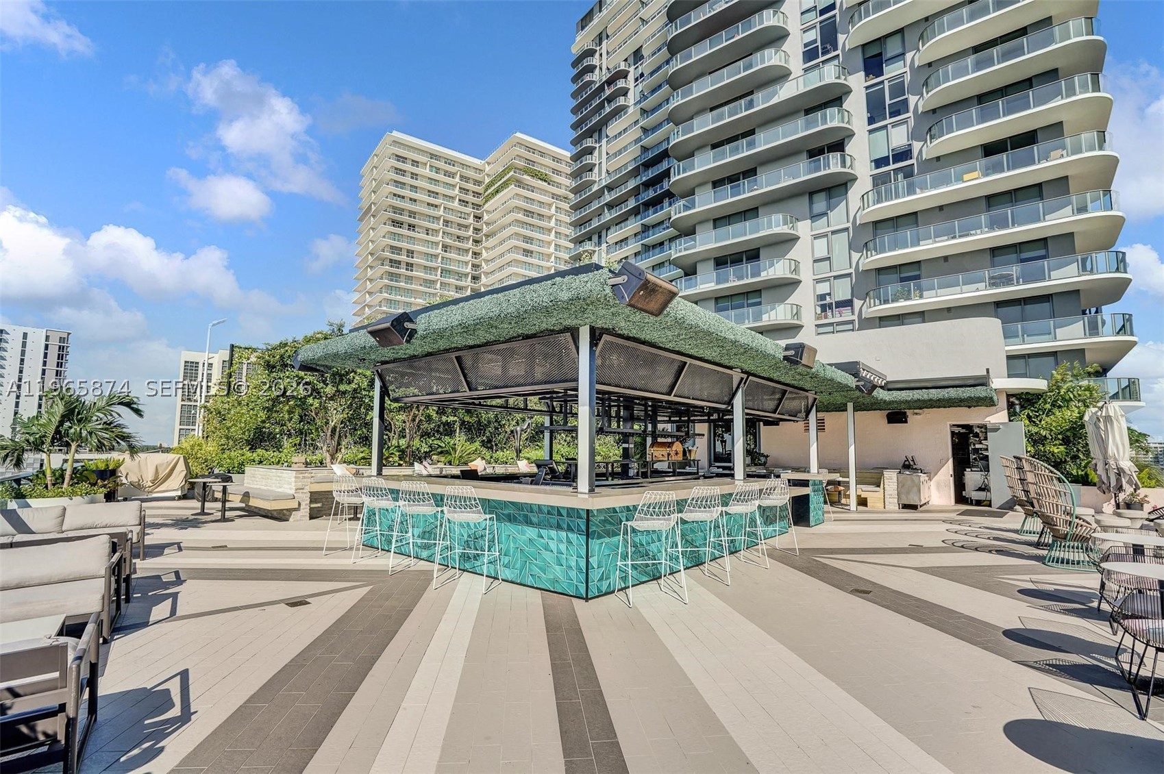 3401 MIDTOWN CONDO - Residential