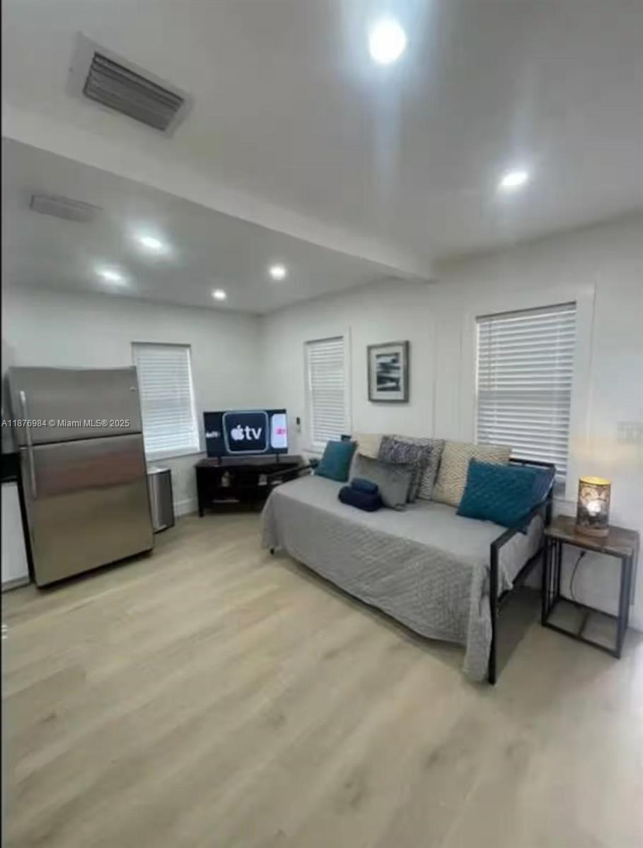 MARDEN HEIGHTS REMODELED!! - Residential Income