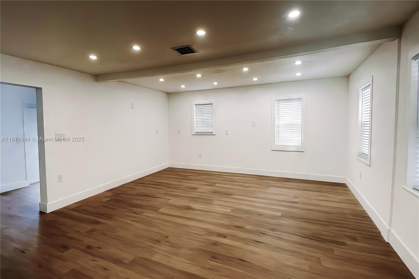 MARDEN HEIGHTS REMODELED!! - Residential Income