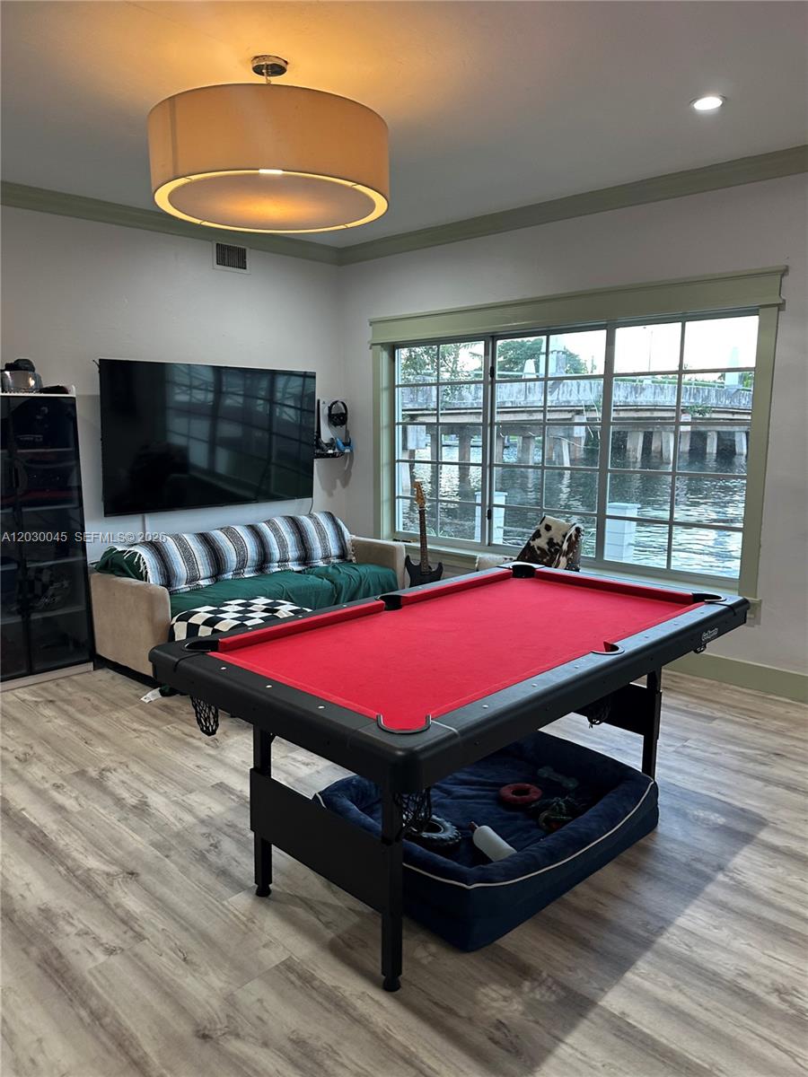 NORMANDY SHORES APTS COND - Residential Lease
