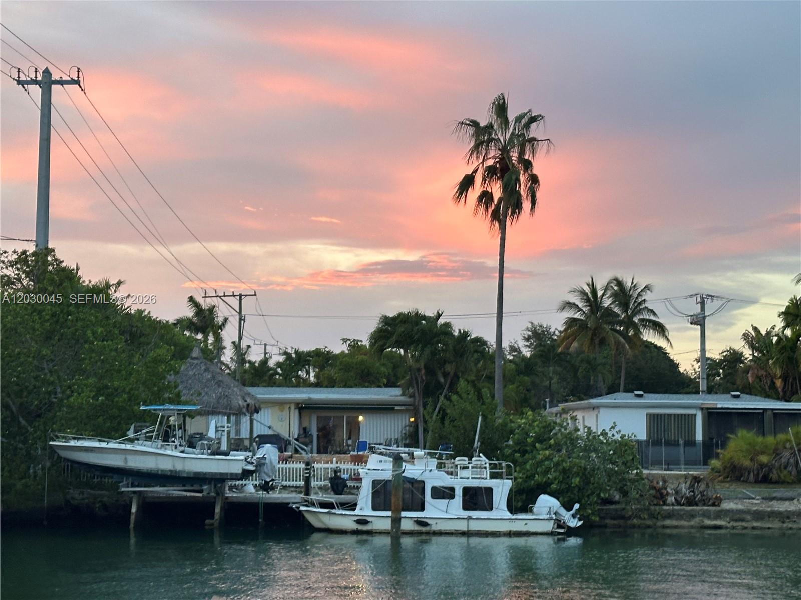 NORMANDY SHORES APTS COND - Residential Lease