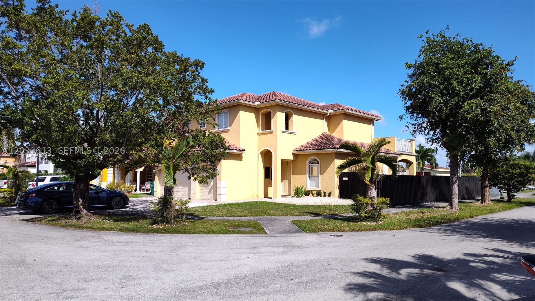 CRESTVIEW LAKES - Residential