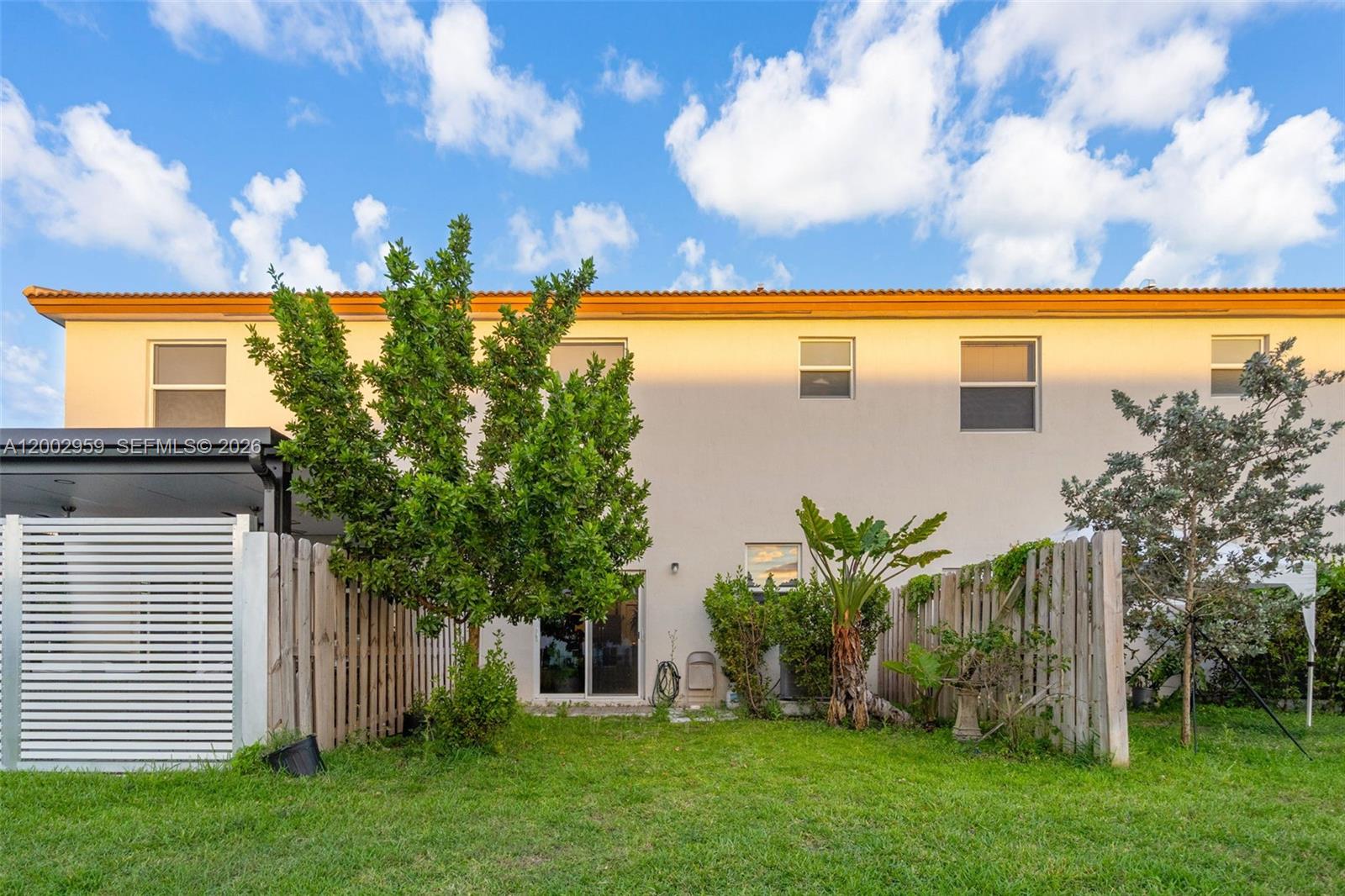 GOLF PARK SEC 1 - Residential