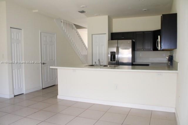 COCO PALM ESTATES - Residential Lease