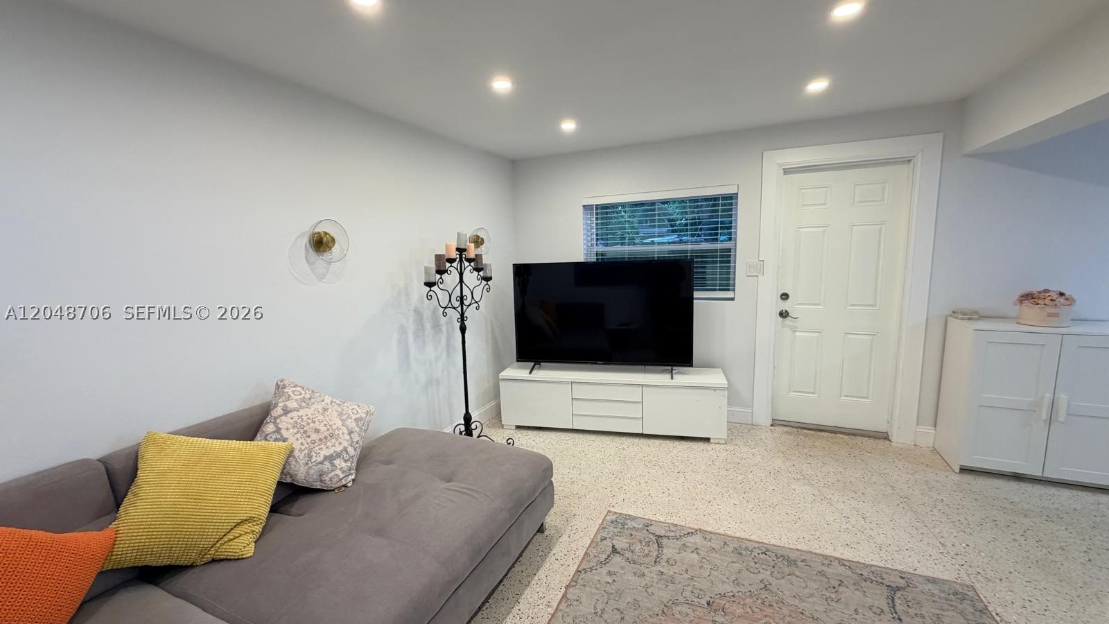 MELROSE PARK SEC 7 - Residential Lease