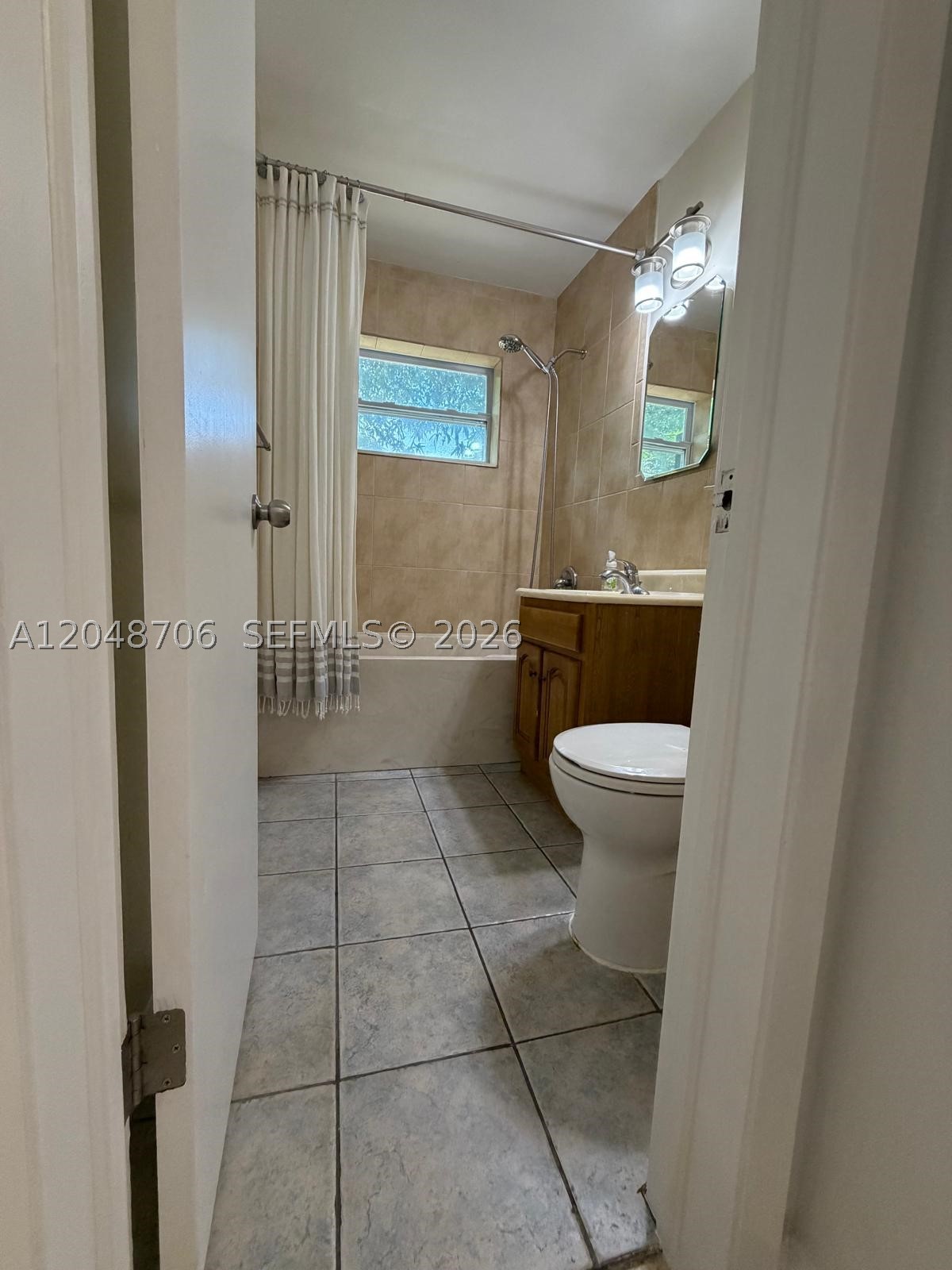 MELROSE PARK SEC 7 - Residential Lease