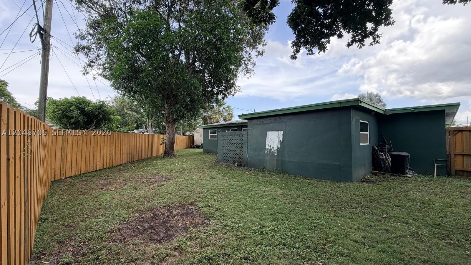 MELROSE PARK SEC 7 - Residential Lease