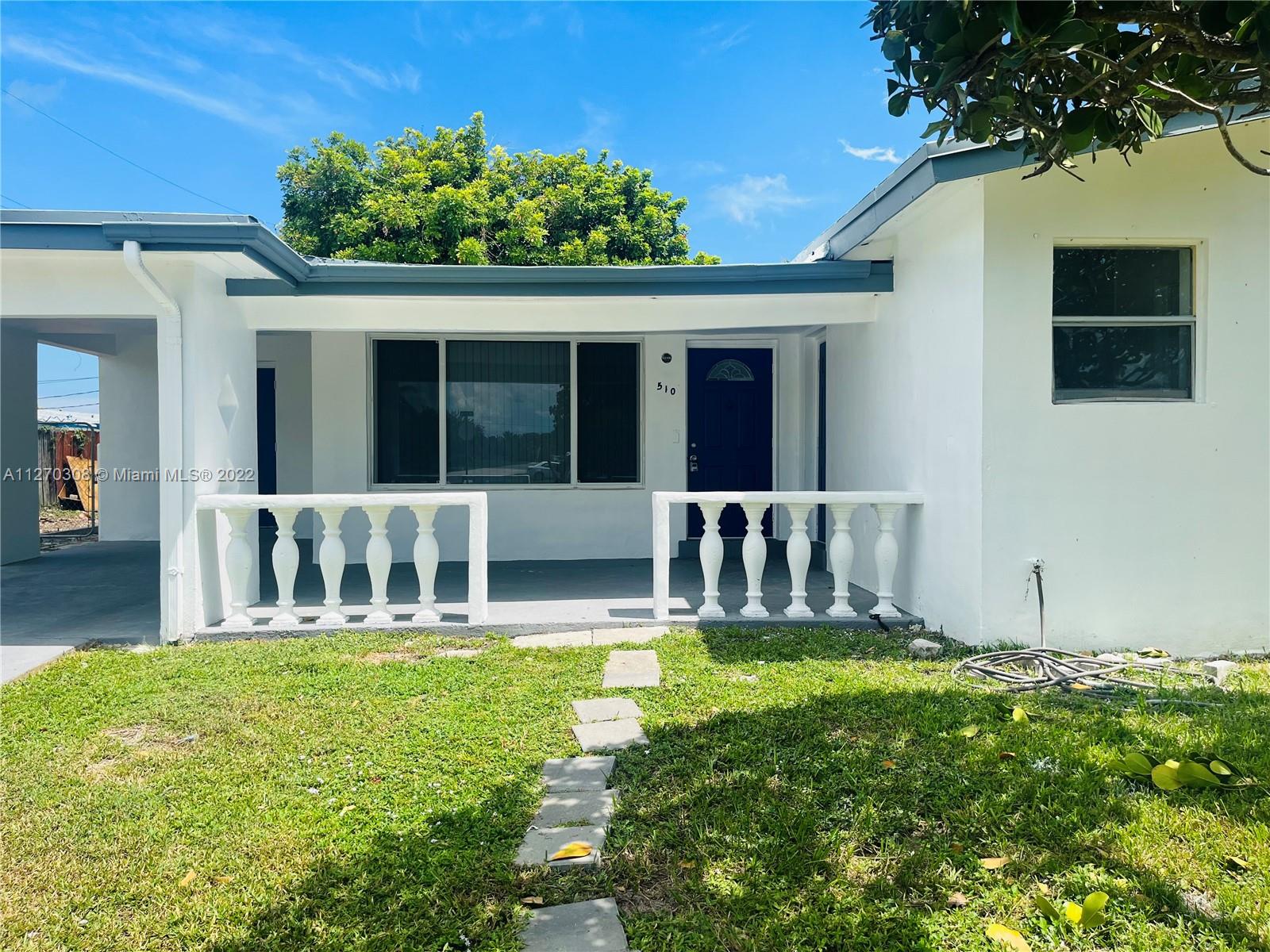 MELROSE MANOR - Residential