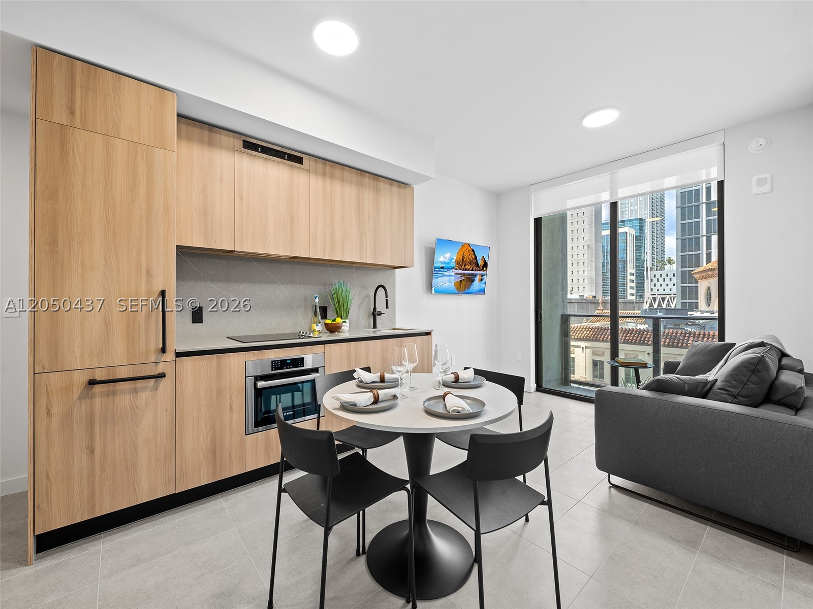 DEVELOPER UNIT! 1 Bedroom / 1.5 Bathrooms | 561 SF | South-Facing

Exceptional opportunity to own a brand-new, fully furnished residence in the heart of Downtown Miami. Thoughtfully designed with premium finishes throughout and move-in ready, this residence offers outstanding investment potential.

One of the few residences in the area with no rental restrictions, allowing short-term rentals. Ideally located in the vibrant Miami Worldcenter district.

The residence features floor-to-ceiling impact-resistant glass, a private balcony, Italian cabinetry, high-end appliances, and designer furnishings included in the sale.

Residents enjoy over 20,000 square feet of resort-style amenities, including a rooftop pool, hydrotherapy spa, HOMAGE fitness center, yoga studio, entertainment lounges, coworking spaces, a chef's kitchen, and much more.

Easy to​​‌​​​​‌​‌​​​‌‌​​​‌‌‌​​‌​​‌‌​​​​ show.