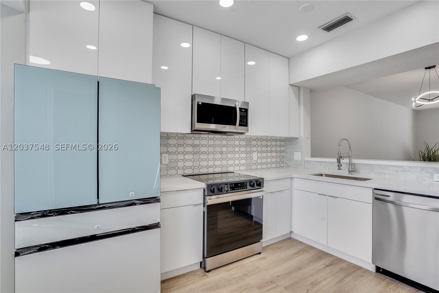 SAVANNAH PLAT 3 - Residential