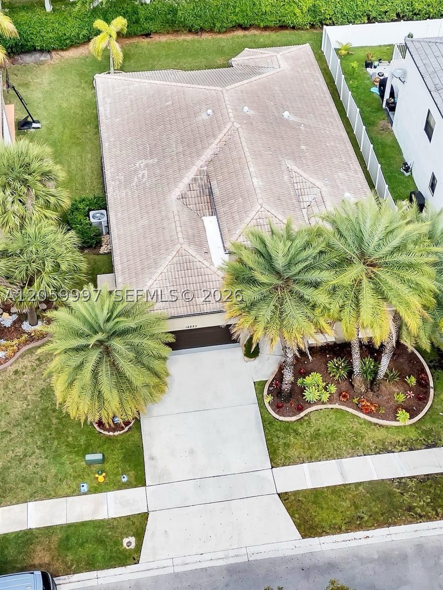 RIVIERA ISLES I - Residential
