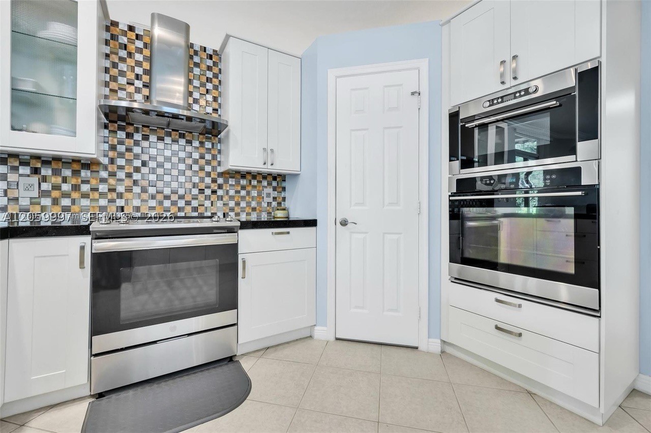 RIVIERA ISLES I - Residential