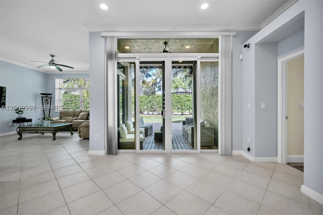 RIVIERA ISLES I - Residential