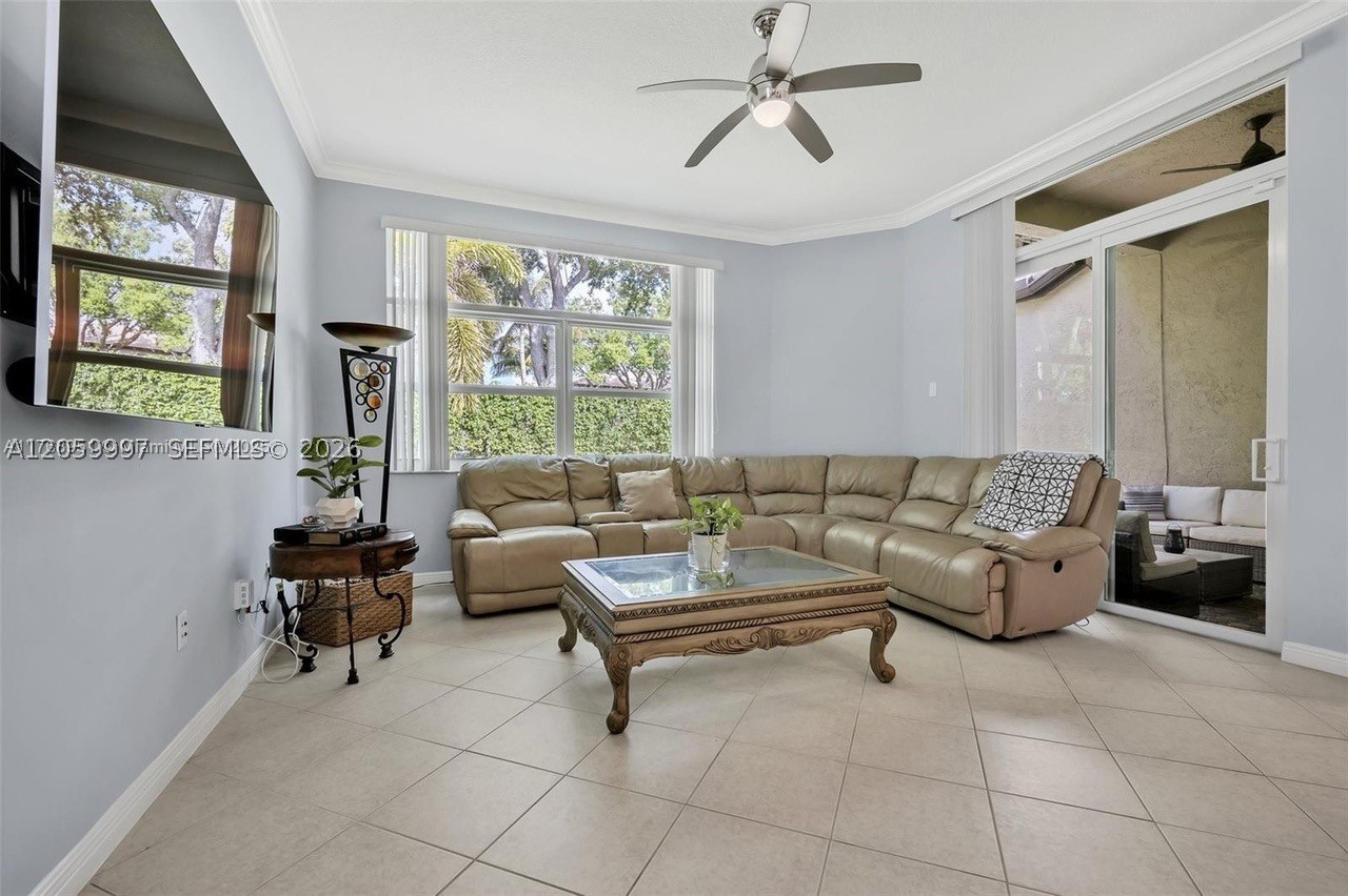 RIVIERA ISLES I - Residential