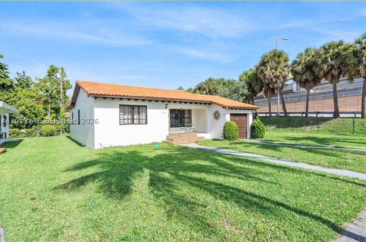 LAWRENCE PARK AMD - Residential Lease