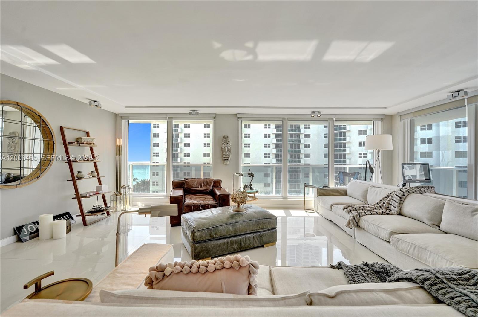 AQUARIUS CONDO - Residential