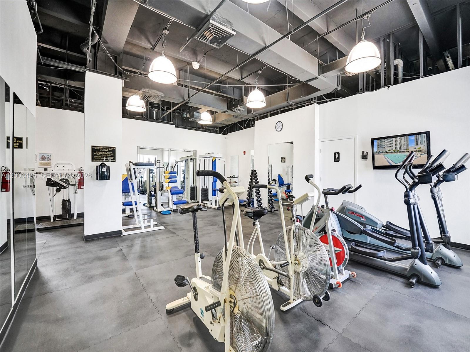 AQUARIUS CONDO - Residential